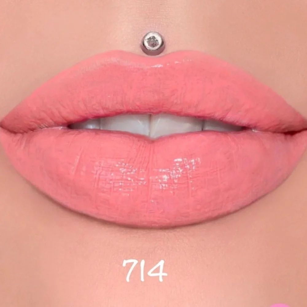 Jeffree Star 714 Supreme Gloss - BNIB